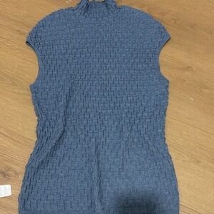 Women's Blue Textured Top
